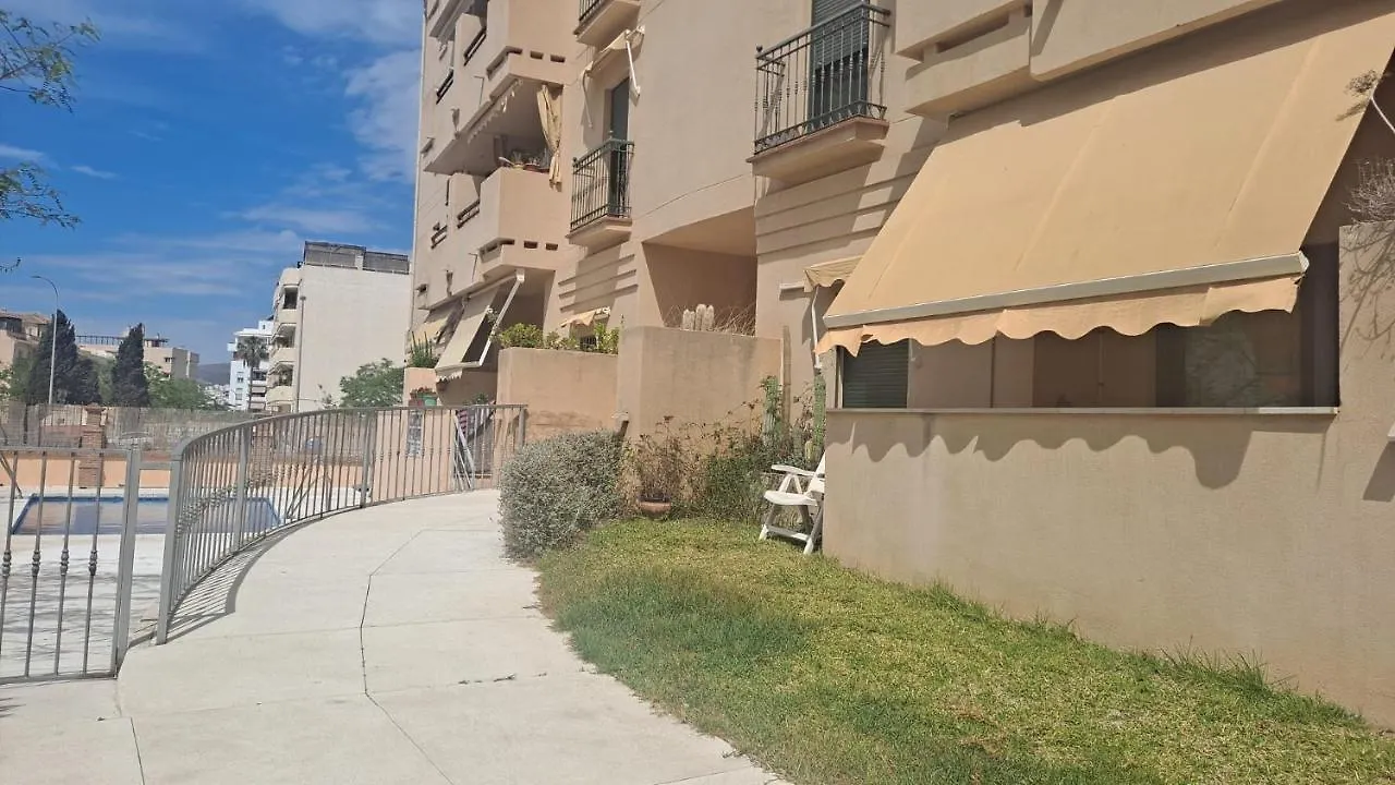 Апартаменты Apartamento Cala De Nerja II